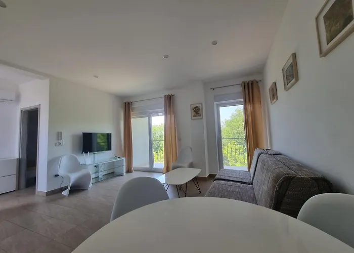 Jozic Lägenhet Seline